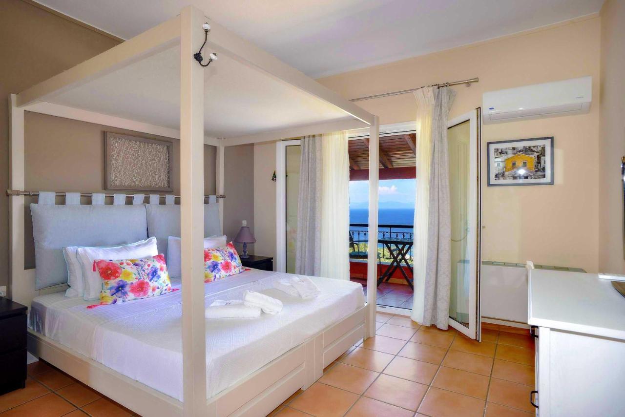 Bella Vista Villas & Suites Гайос Экстерьер фото