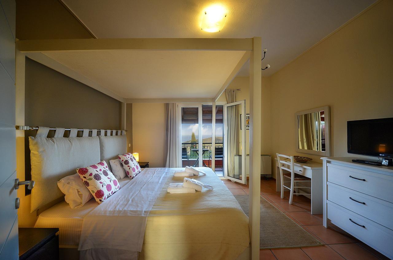 Bella Vista Villas & Suites Гайос Экстерьер фото